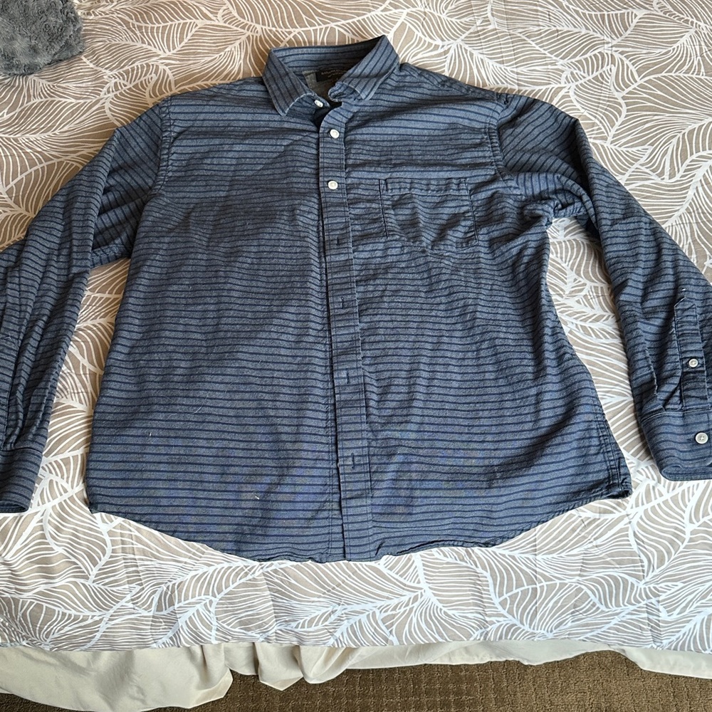 Banana Republic Blue Striped Button-Down Shirt